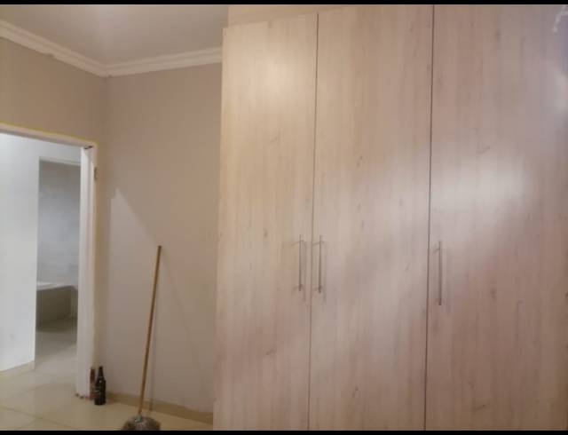 3 BEDROOM FREEHOLD FOR SALE IN GELUKSDAL